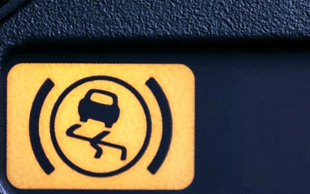 Abs Işığı Neden Yanar